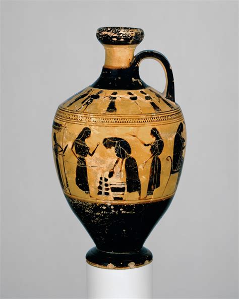 Terracotta lekythos (oil flask) 